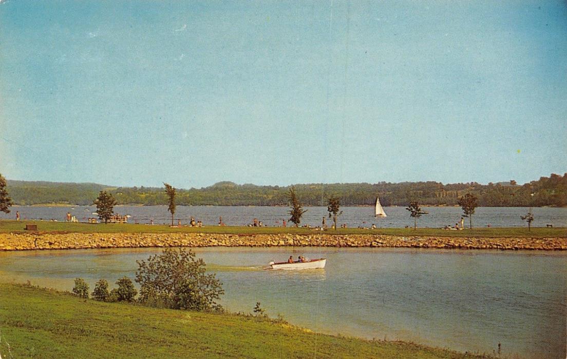 Mineral City OH By New Philadelphia~Boating At Atwood Lake Park 1950s