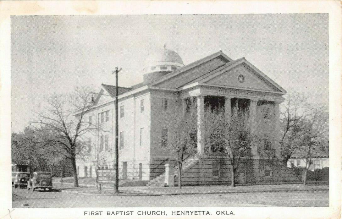 1930's First Baptist Church Henrietta OK post card