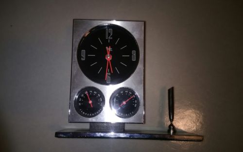 Vintage Taylor USA Clock Temperature Humidity Wood Metal pen holder