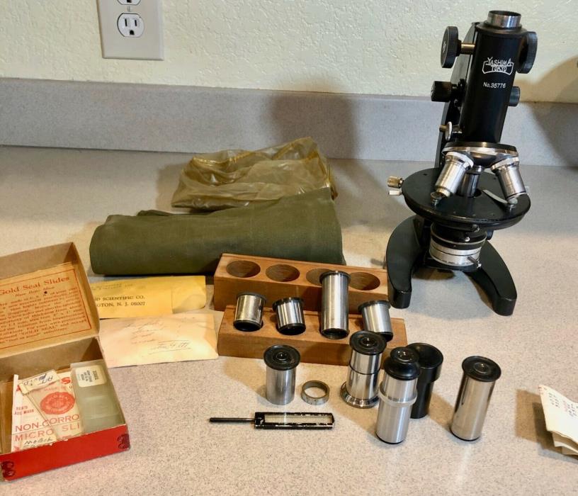 Vintage Yashima Tokyo Microscope 35776 With Wooden Case and Accessories  BL0497