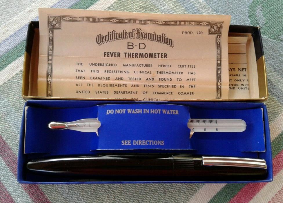 BD 150 Flatype Vintage 1959 Flat Glass Rectal Fever Thermometer w Bakelite Case