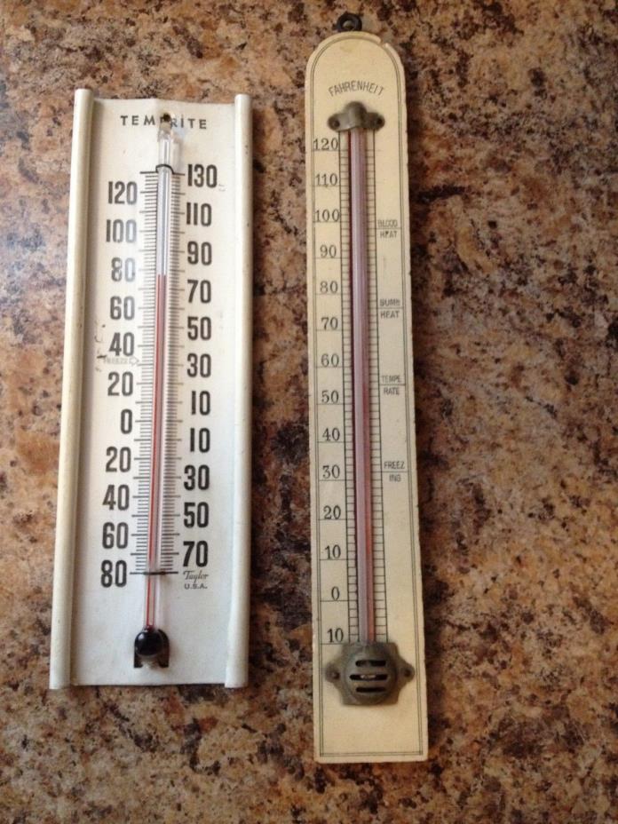 VINTAGE METAL TEMPRITE & WOOD WOODEN FAHRENHEIT THERMOMETER WALL HANGER LOT OF 2