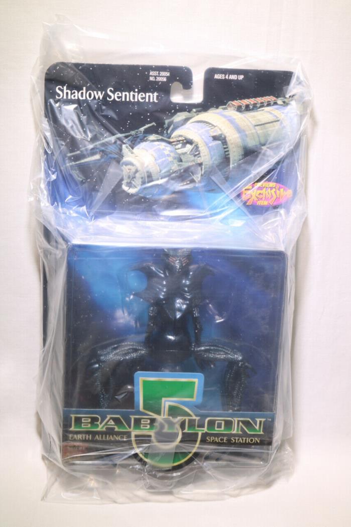 Babylon 5 Action Figures  Lot of 23 w/ Shadow Sentient and several variants