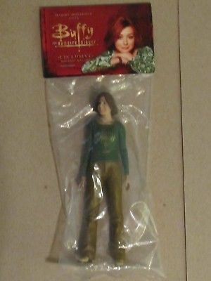 Buffy the Vampire Slayer Exclusive Holiday Willow Menorah 2005 Action Figure