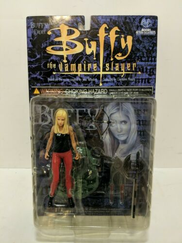 Buffy From Buffy The Vampire Slayer Action Figure Moore Collectible! (2001)