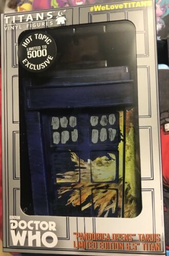 Titans Doctor Who Pandorica Opens Tardis 6.5” HOT TOPIC Limited Edition Vinyl