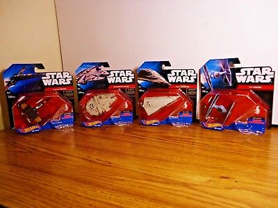 STAR WARS SPACESHIPS WITH STAND DIE CAST LOT OF 4 HOT WHEELS NEW IN PACKAGE!