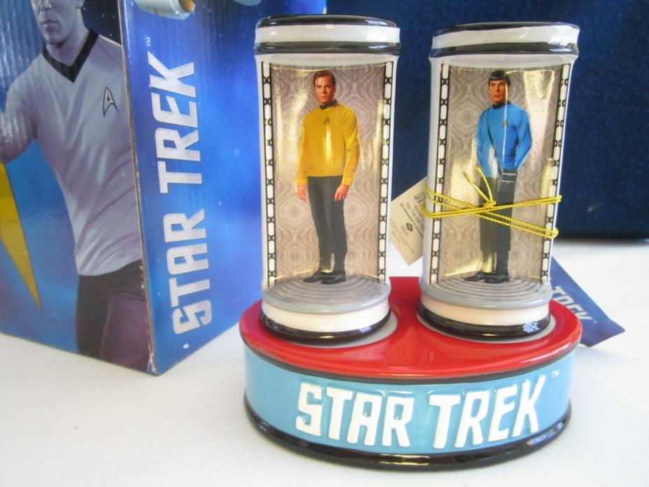 Star Trek Captain Kirk & Spock in Transporter Salt & Pepper Shakers Set NEW