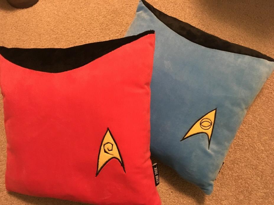 Star Trek Original Series Engineering & Science Uniform Logo 14 x 14 Pillow NWOB