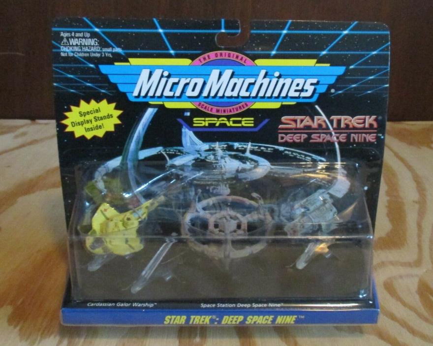 Micro Machines STAR TREK DS9 set of 3 minatures w/display stands-NIB 1994