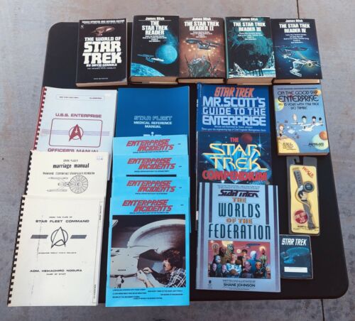 Huge Lot Of Star Trek Books Manuals Watch Enterprise Star Fleet