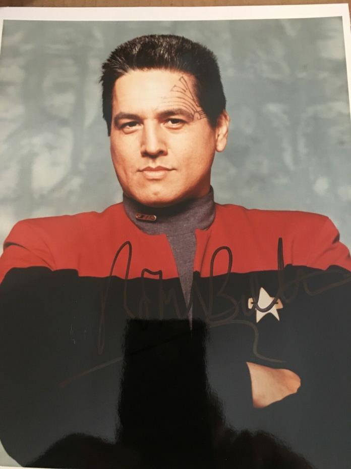 Robert Beltran Autograph 8 X 10 Color Photo  Star Trek