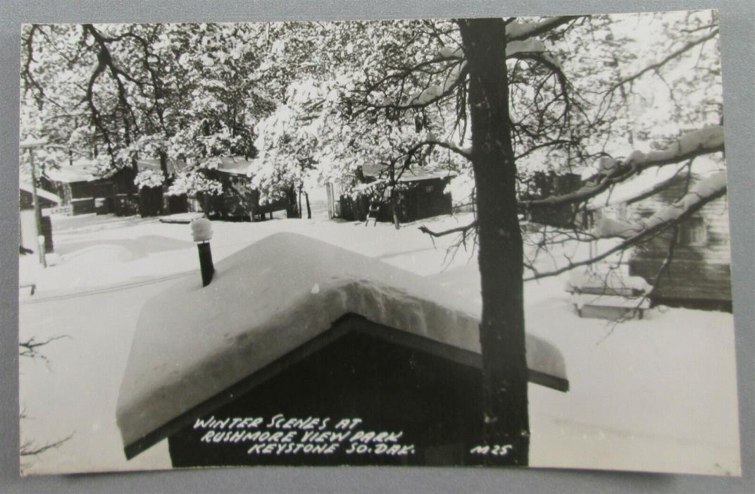 RPPC Winter Scene At Rushmore View Park, Keystone SD Photo Postcard (#6774)
