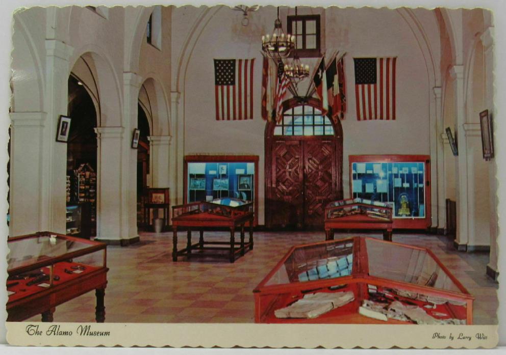 San Antonio Texas Alamo Museum 1971 Modern Postcard (f286)