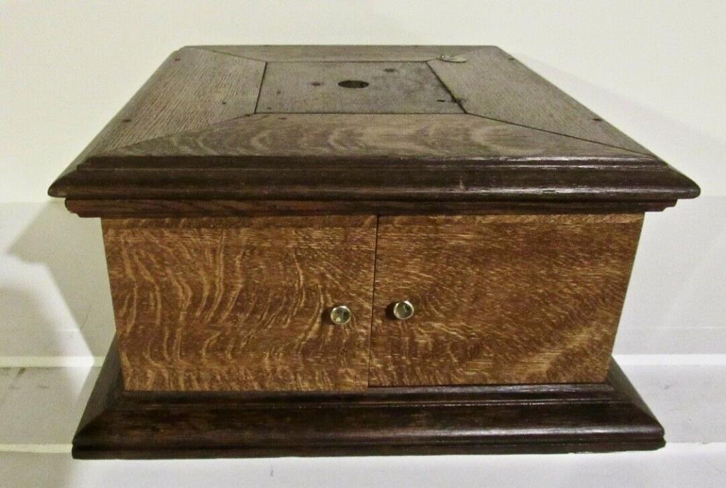 Table Model Victrola Cabinet Model VV-VI  Great Quarter Sawn Oak