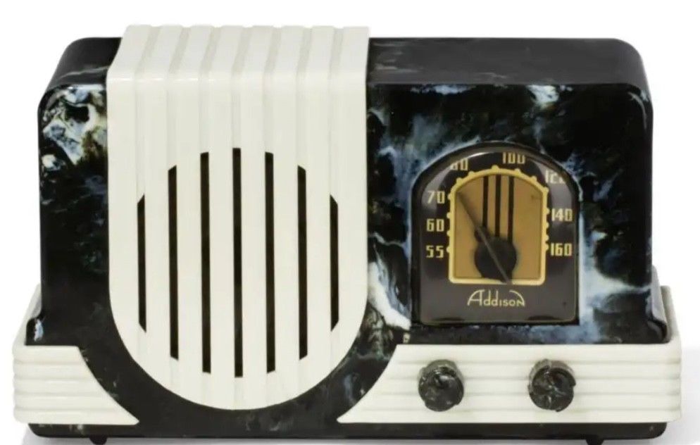 Addison Model A2 Waterfall bakelite & plaskon tabletop radio 1947 Blk w ivory