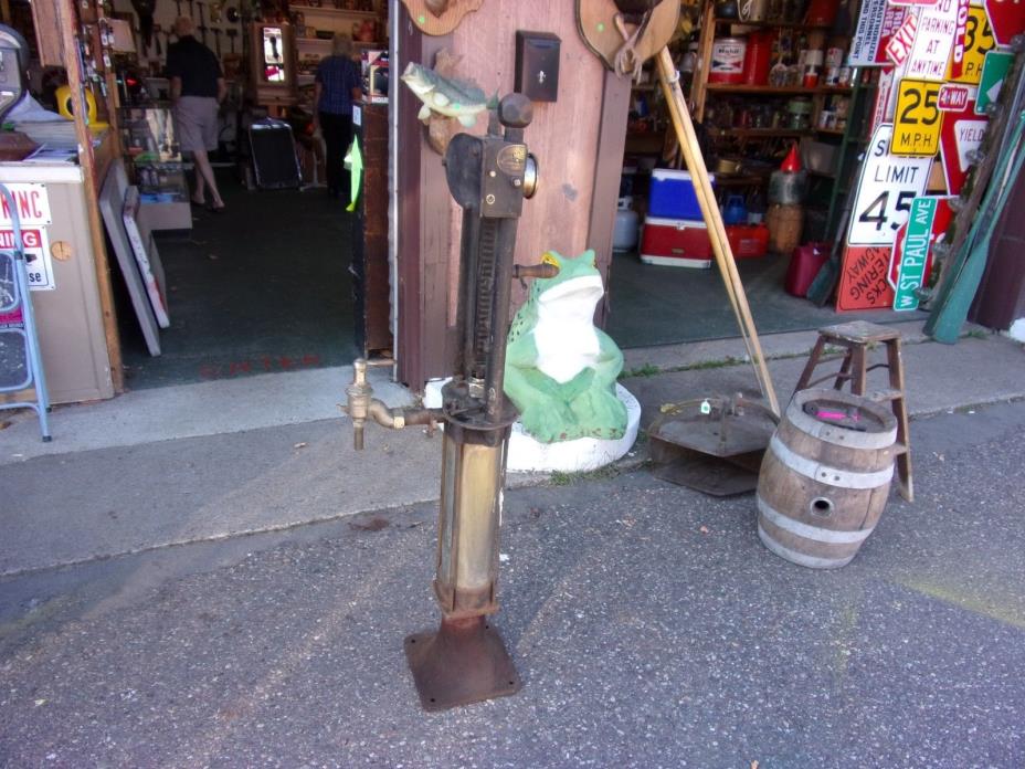 VINTAGE BOWSER GAS PUMP,Circa 1900, 1 GALLON