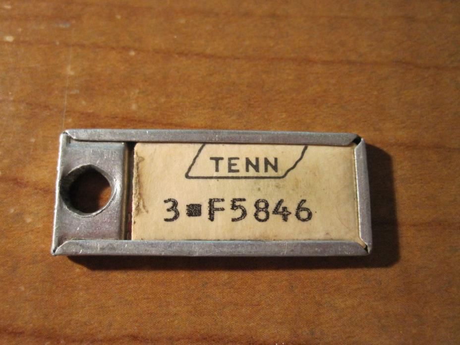 Vintage DAV Auto License Plate Key Tag Tennessee (KNOX Co) Knoxville TN 1970's