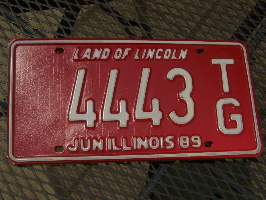 4443 TG = 1989 Red Illinois License plate  ** Bar Birdhouse Mancave Art **