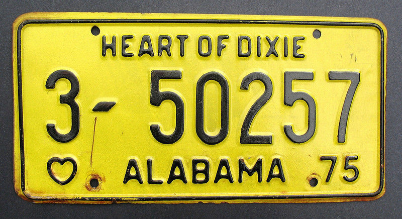 ALABAMA LICENSE PLATE 3-50257 FROM 1975 HEART OF DIXIE CBG VINTAGE