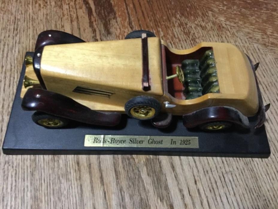 Collectible Rolls-Royce Silver Ghost in 1925 Wooden Car w/Rolling Wheels