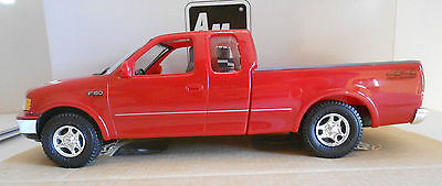1997 AMT Ertl Ford F-150 Styleside Truck Bright Red New in Box 6848EO