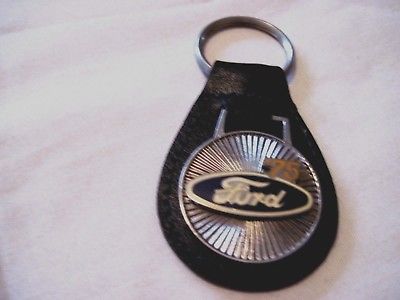 1975 FORD  LEATHER AND METAL SUNBURST KEY CHAIN/KEY RING