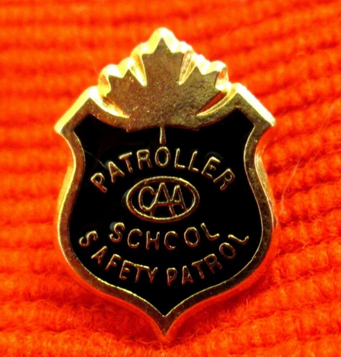 CAA Patroller Lapel Pin Canadian Automobile Association School Safety lsu18