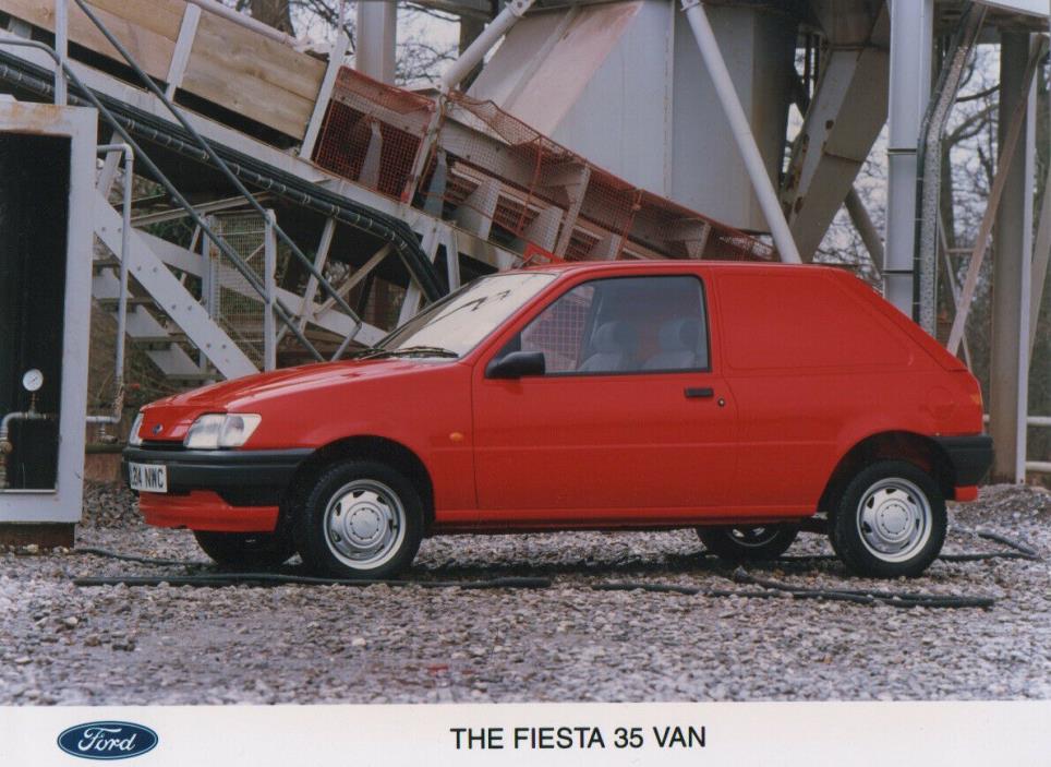 Mk3 Ford Fiesta 35 Van Period Press Photograph