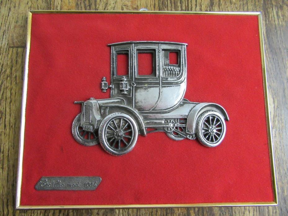 Vintage Rodex Spain 1904 Cadillac Metal Red Velvet Wall Plaque