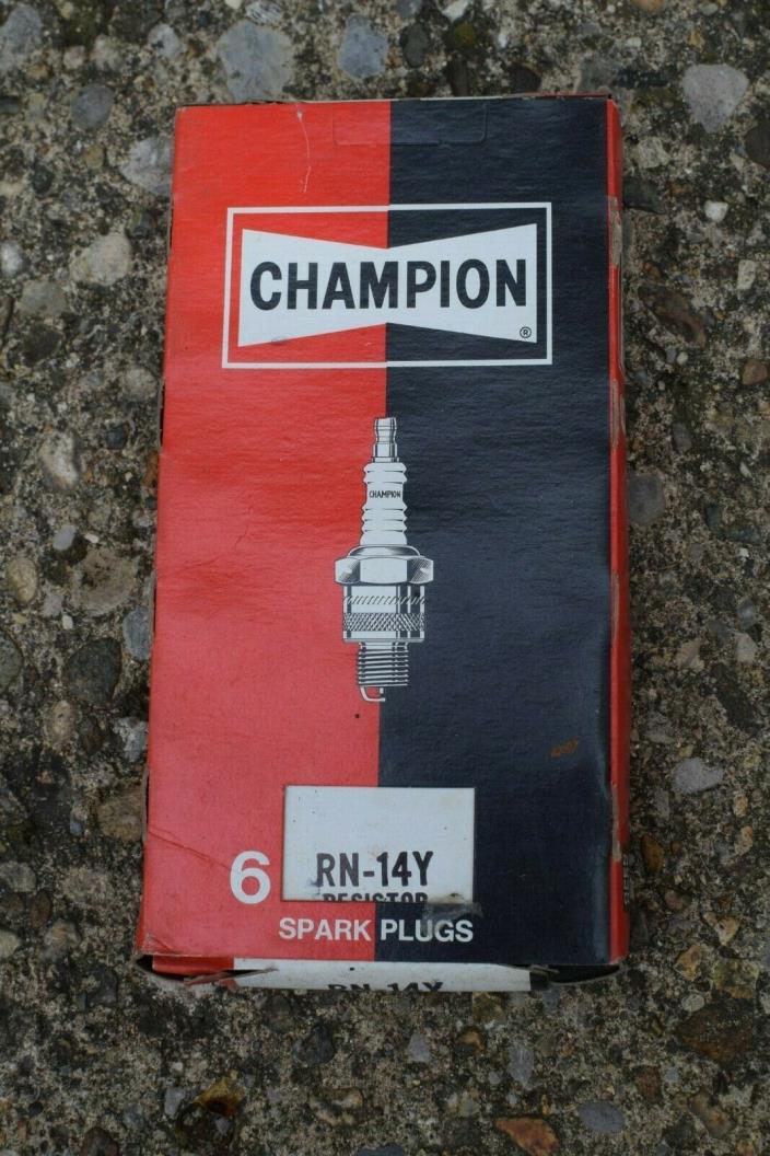 Vintage Champion Spark Plugs RN-14Y 8 Plugs New In Original Box NOS