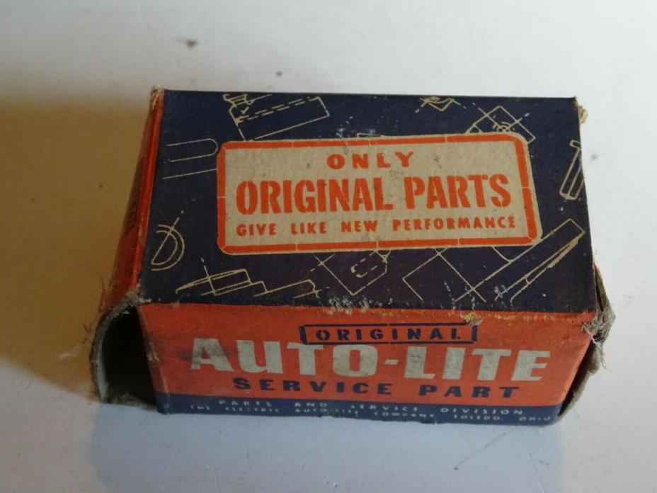 vintage Auto Lite Service Part Box IG-3927A with points