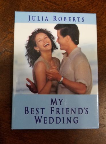 My Best Friend's Wedding promotional pin badge - Julia Roberts