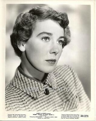 FORMER WIFE OF CARY GRANT BETSY DRAKE ORIGINAL VINTAGE PORTRAIT STILL #2