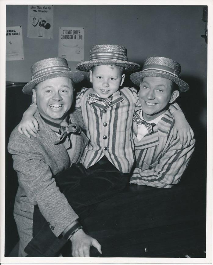 MICKEY ROONEY & Son DONALD O'CONNOR Vintage 1950s MGM Studio CANDID Photo