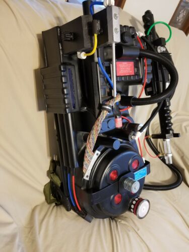 Ghostbusters Proton Pack w/lights sounds and plasma disks