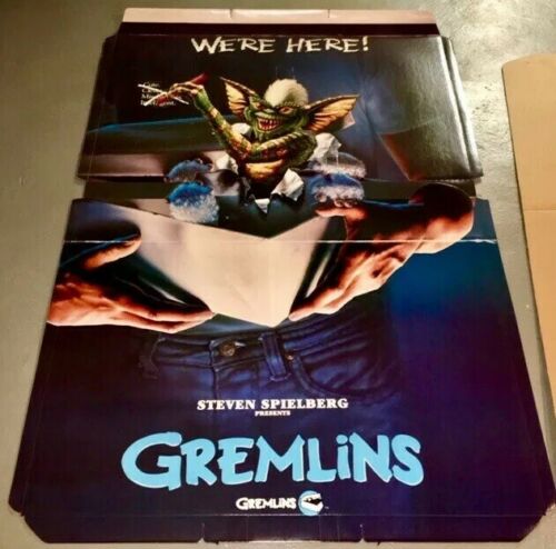 GREMLINS 1984 Very Rare Unused Horror Comedy Movie Video Store Standee Complete
