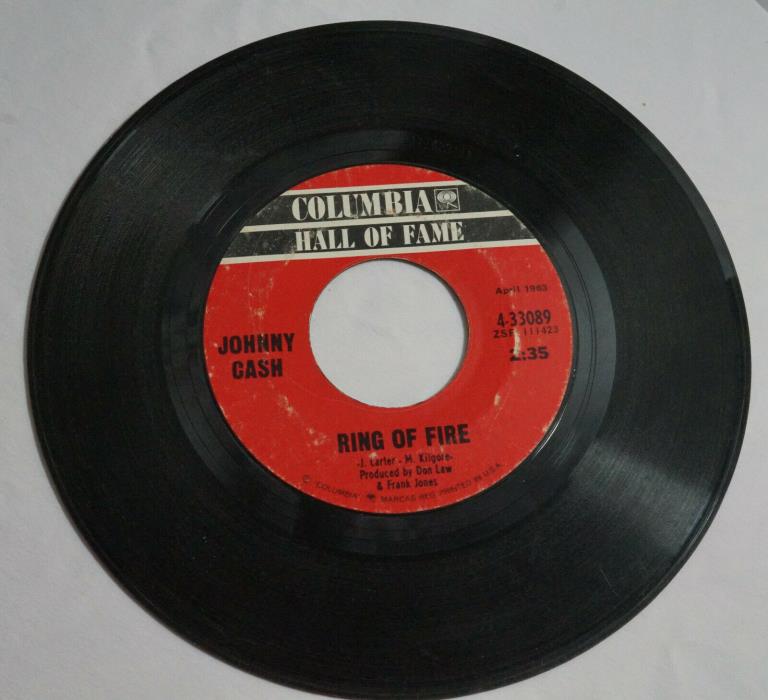 45 record Johnny Cash Ring of Fire Columbia Hall of Fame Records 4-33089
