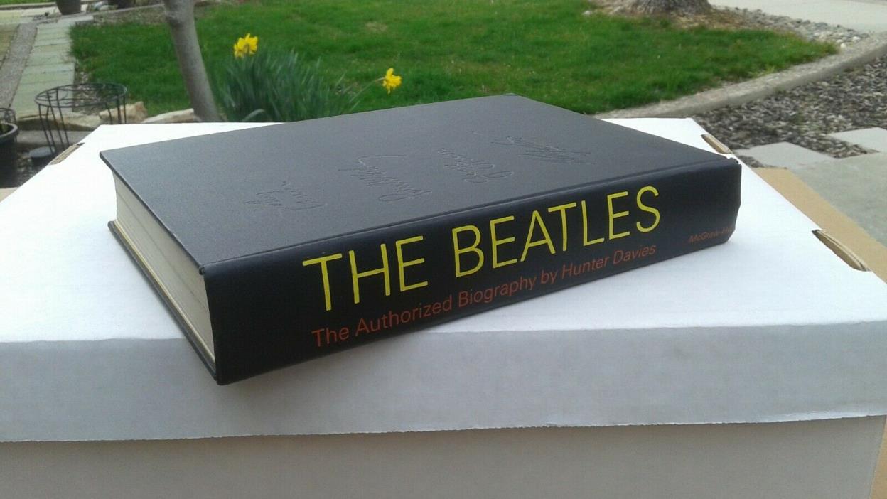 The Beatles Authorized Biography 1st Edition 1968 Hunter Davis Book