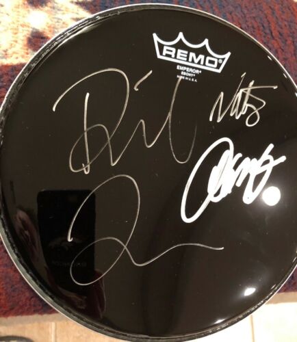 Foo Fighters 10” Remo Drum Head Autographed By Grohl Mendel Shiflett Hawkins