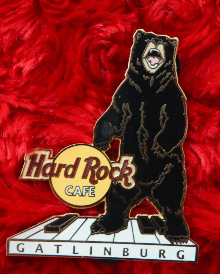 Hard Rock Cafe Pin GATLINBURG Grizzly BEAR Piano logo black lapel hat