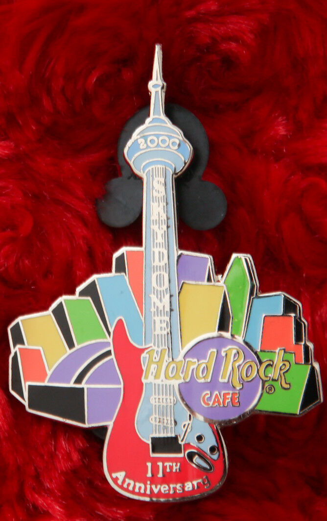 Hard Rock Cafe Pin Skydive Toronto 11th Anniversary Tower Guitar Skyline rainbow