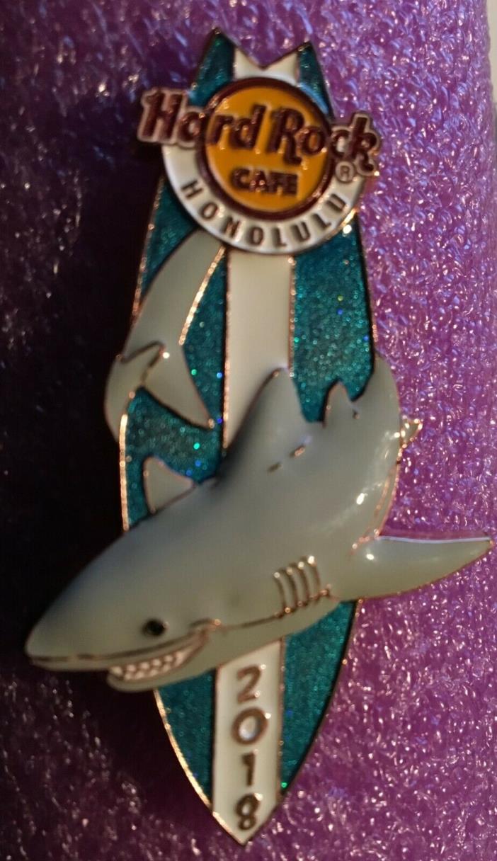 Hard Rock Cafe *HONOLULU, HI* 3D GREAT WHITE SHARK ON SURFBOARD PIN  LIM ED