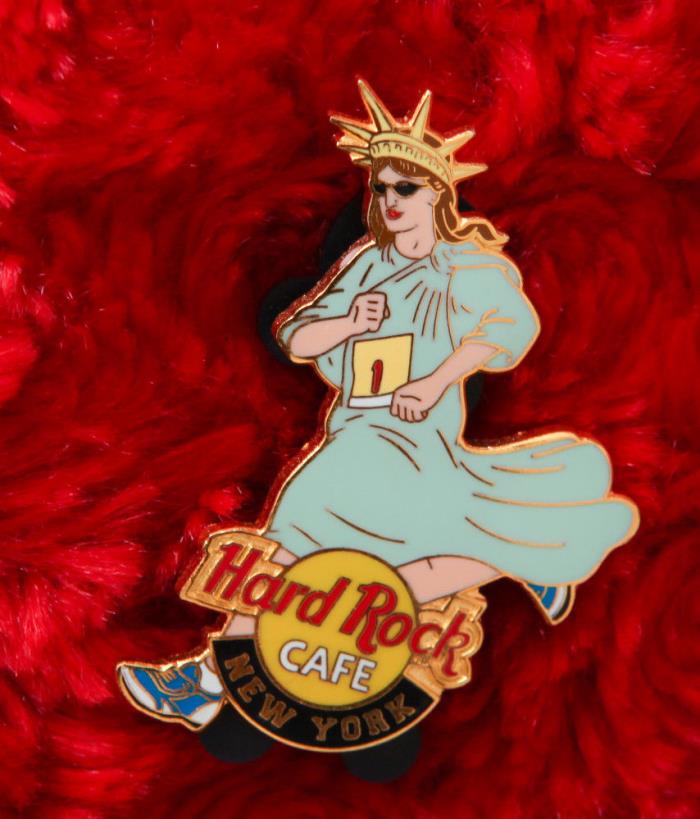 Hard Rock Cafe Pin NEW YORK City STATUE OF LIBERTY Runner marathon lapel hat