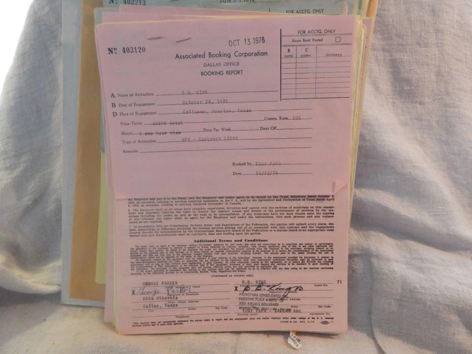 12 B.B. King Concert Booking Documents Signed 1975-1976 George Parker