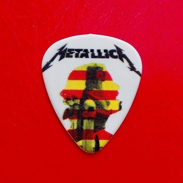 Metallica - Barcelona 07/02/18 Worldwired Tour 100% Authentic RARE Guitar pick
