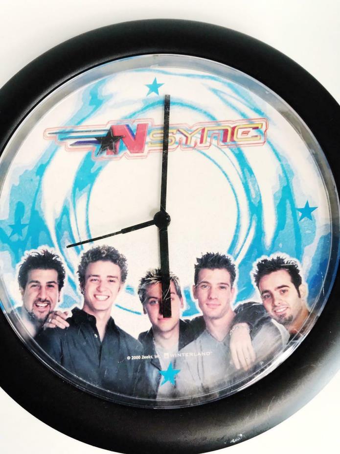 Vintage NSYNC Wall Quartz Clock Collectible Rock Souvenirs Boy Band Photograph