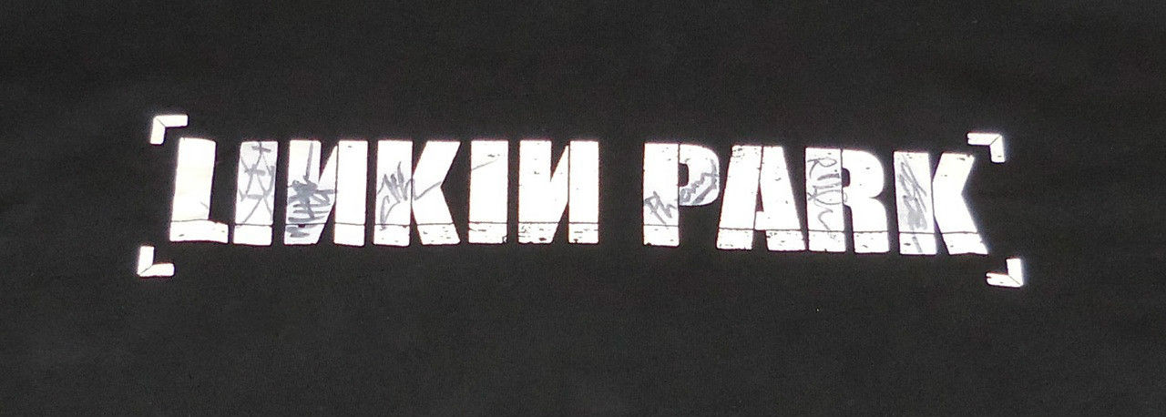 LINKIN PARK 2001 TOUR SHIRT - SIGNED BY ALL 6 - CHESTER BENNINGTON - RARE - LOOK