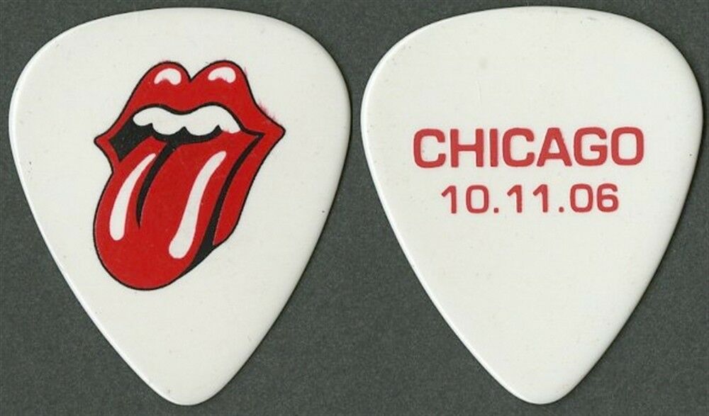 Rolling Stones Keith Richards 10-11-2006 concert tour Chicago stage Guitar Pick