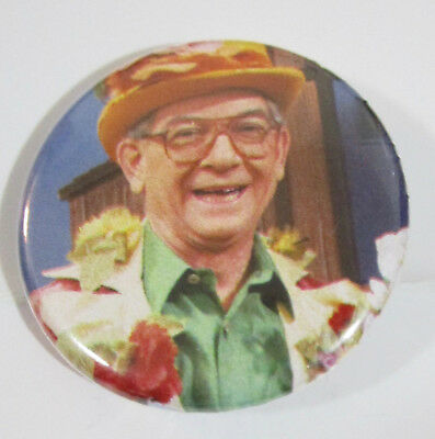 Mr Dressup Ernie Coombs Promo Pin Badge Button Canadian Television Expo 2018